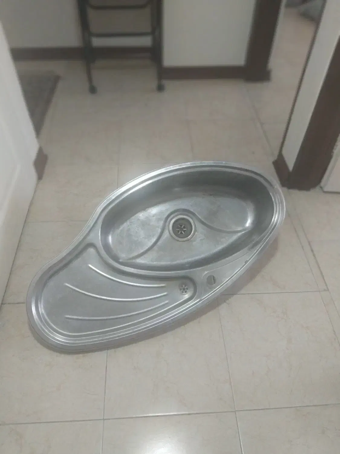 سینک ظرفشویی|آب‌چکان و نظم‌دهنده ظروف|قدس, شهر‌قدس|دیوار