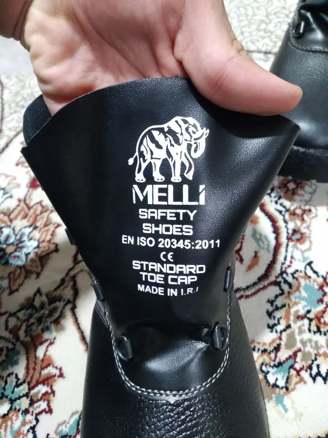 کفش ایمنی(کار)بارویه چرم و سرپنجه کامپوزیت سایز ۴۳|کیف، کفش، کمربند|خرم‌آباد, |دیوار