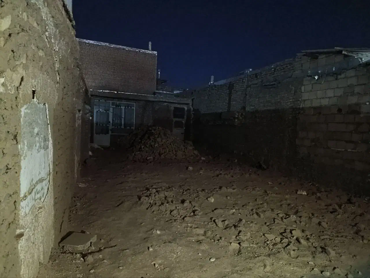 خانه ویلایی|فروش خانه و ویلا|سبزوار, زینبیه|دیوار