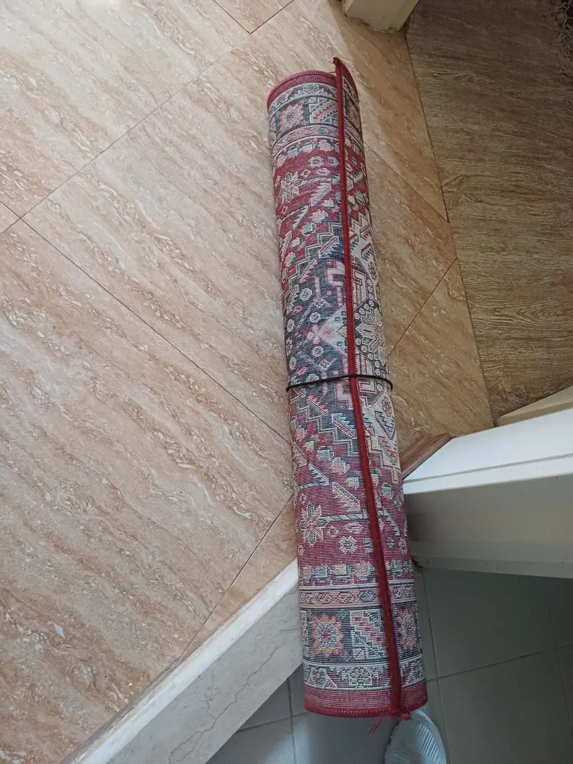 پادری|پادری|کرج, کرج نو|دیوار