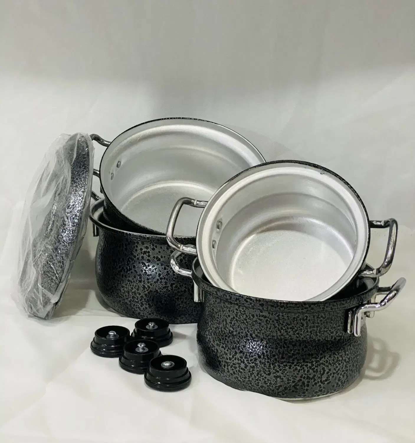 قابلمه|ظروف پخت‌وپز|مریوان, |دیوار