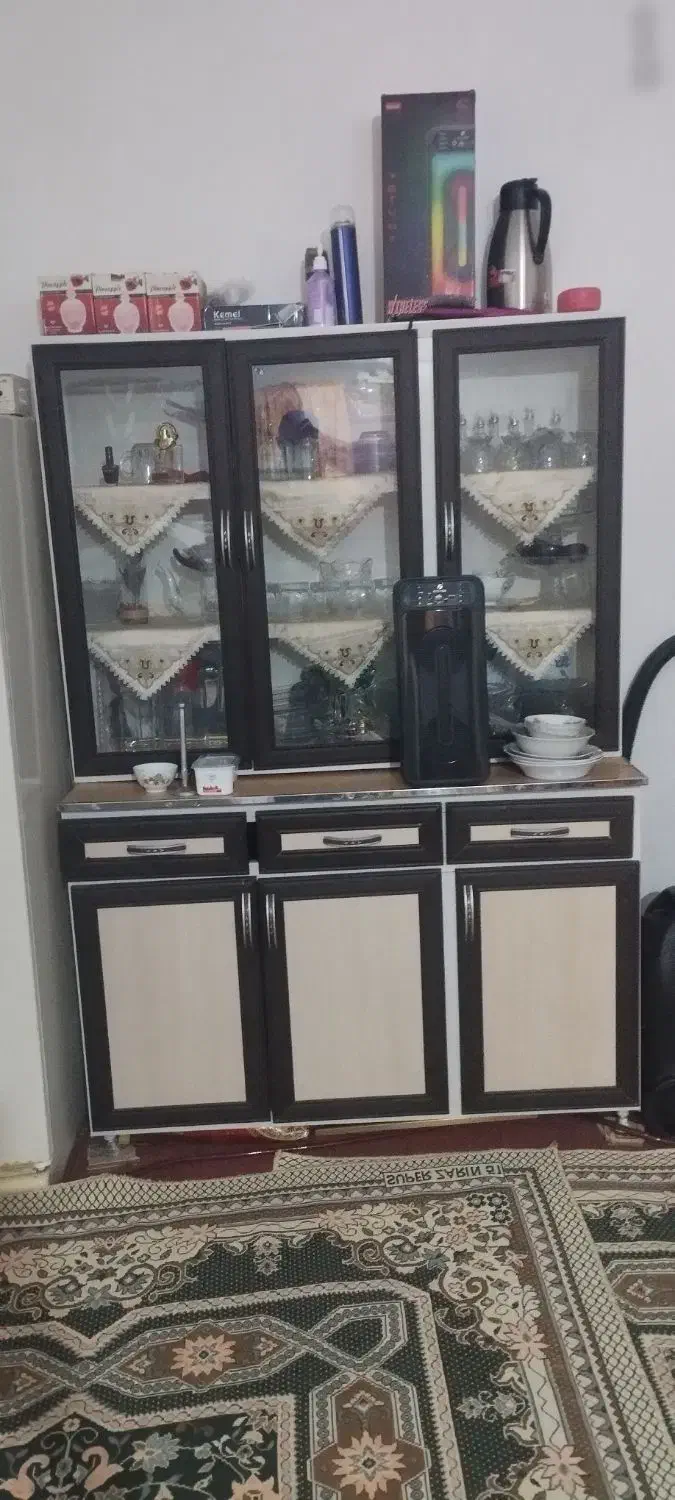 کمد|جاکفشی، کمد، دراور|خوی, |دیوار