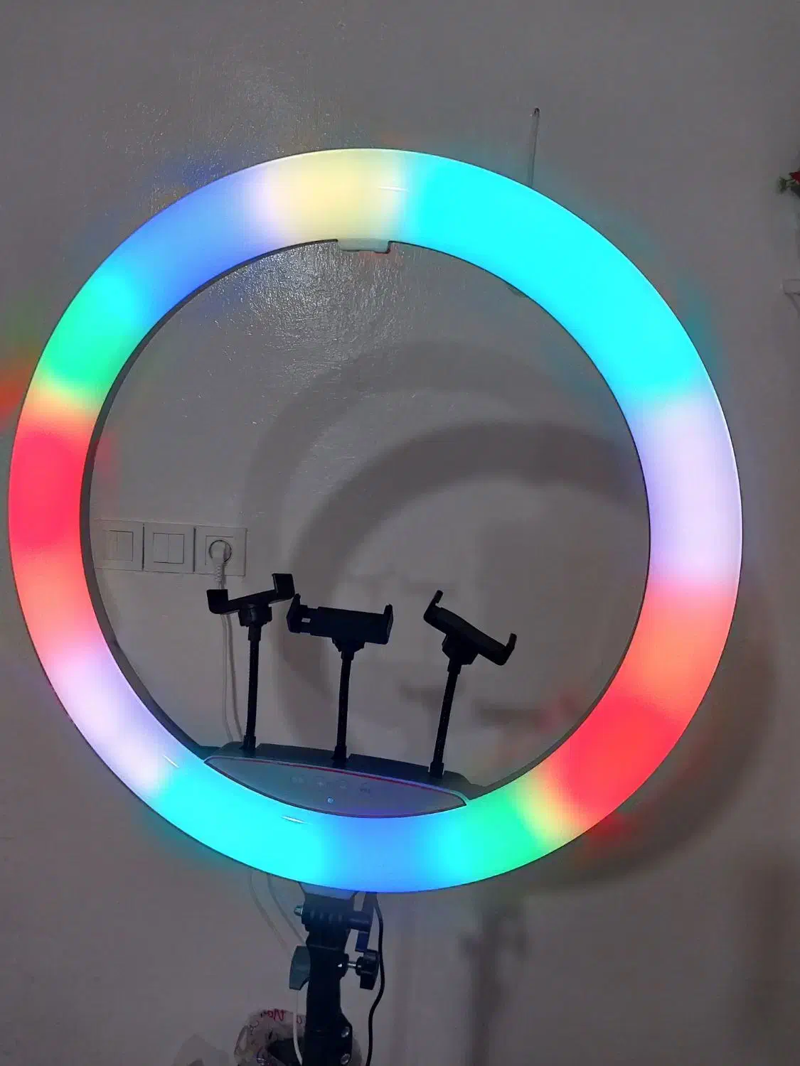 فروش یک عدد رینگ لایت|لوازم جانبی موبایل و تبلت|تالش, هشتپر|دیوار