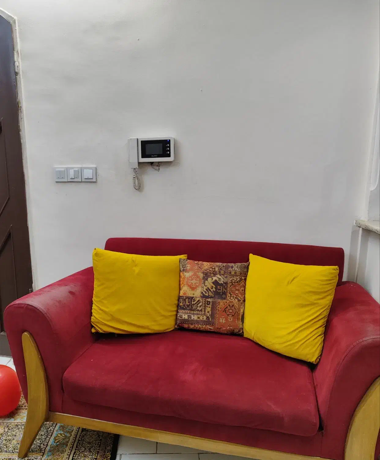 مبل|مبلمان خانگی و میز عسلی|مشهد, فارغ التحصیلان|دیوار