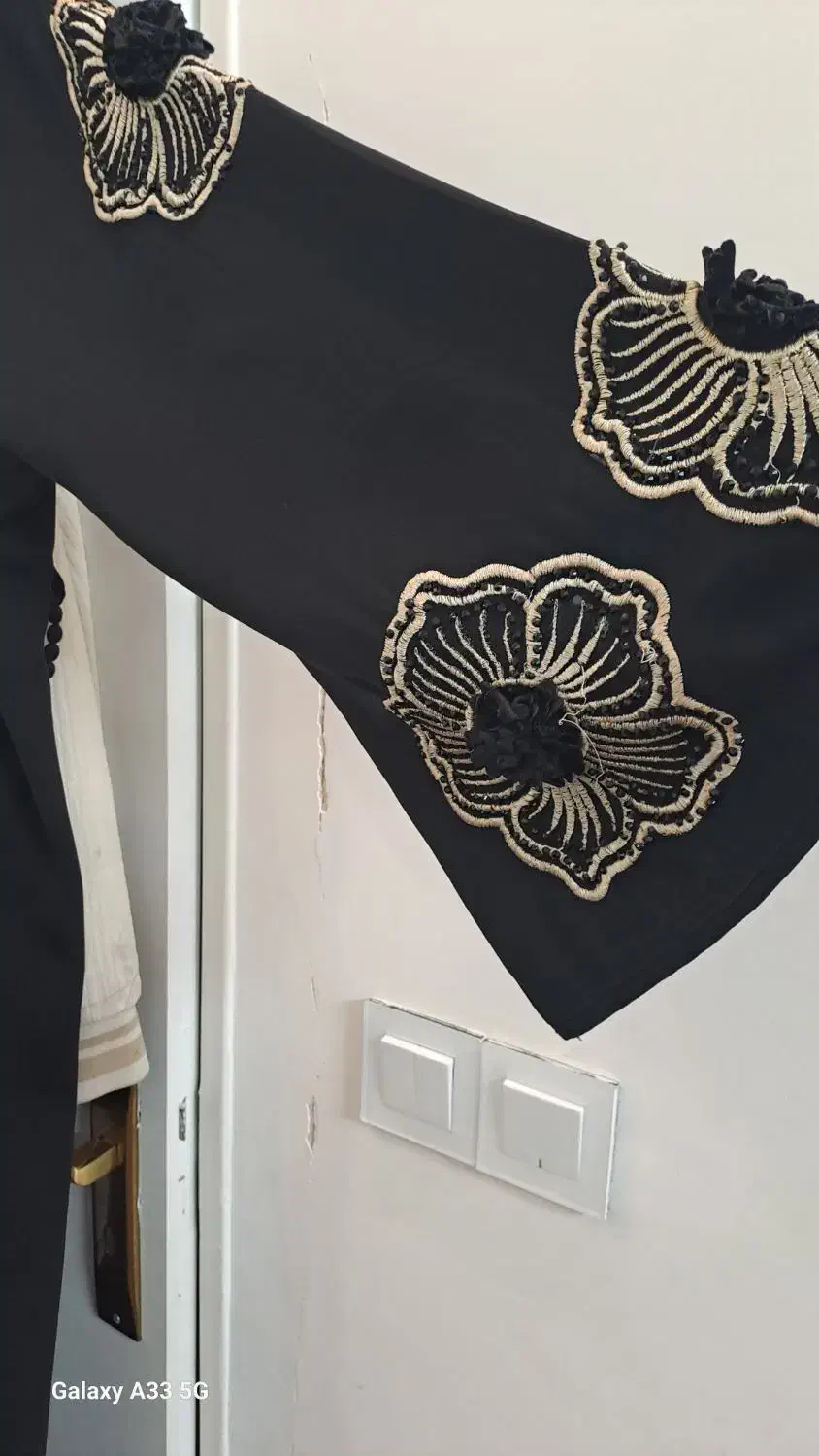 مانتو مزونی خارجی نو وتمیز|لباس|مشهد, شیرودی|دیوار