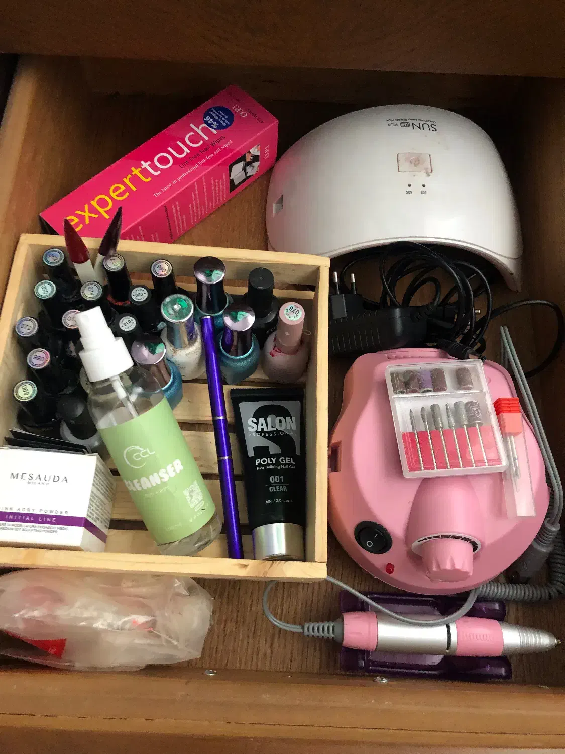 وسایل ناخون کاری|آرایشگاه و سالنهای زیبایی|لواسان, |دیوار