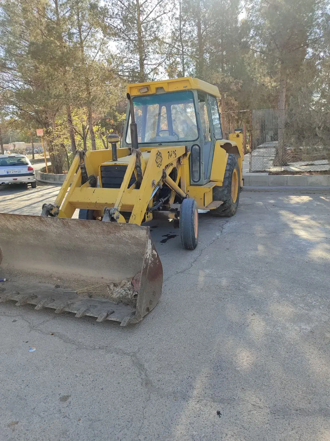 بیل بکهو تی دی ال|خودرو سنگین|دلیجان, |دیوار