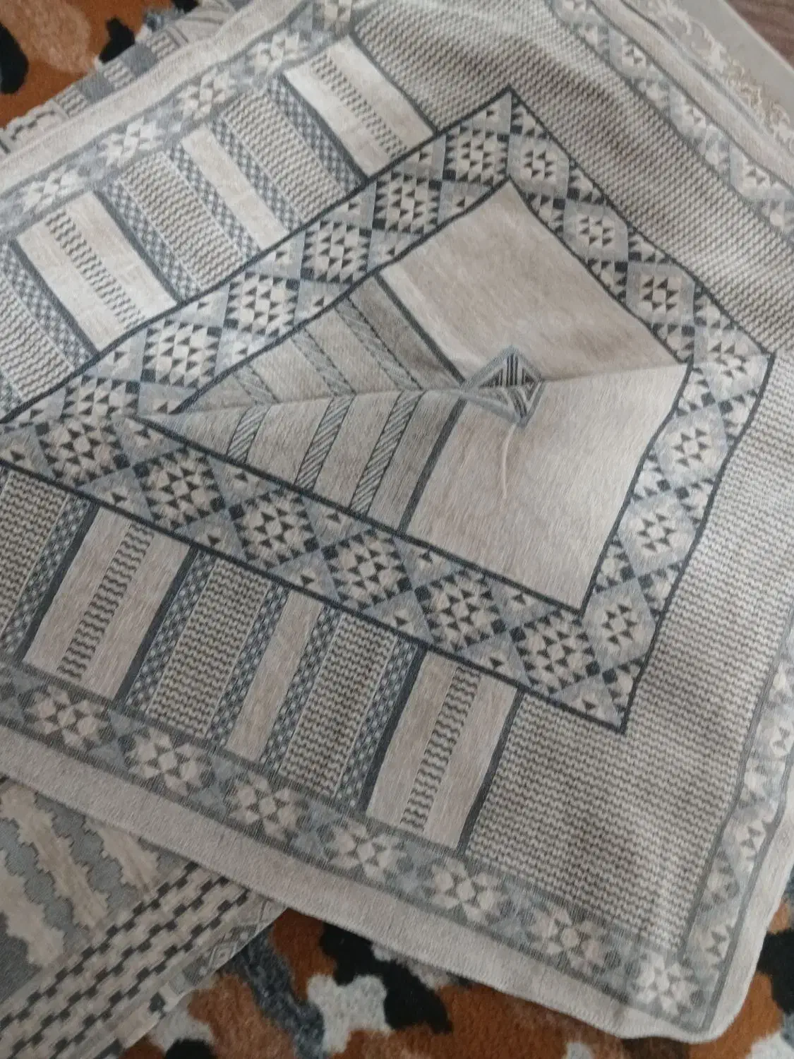 روفرشی و قابلمه|روفرشی|تبریز, |دیوار