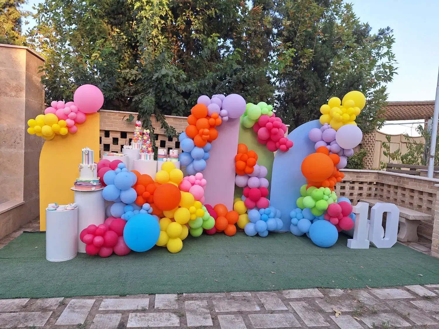بادکنک آرایی دیزاین جشن  تولد.یلدا.مدارس.افتتاحیه|خدمات پذیرایی، مراسم|کرمان, |دیوار