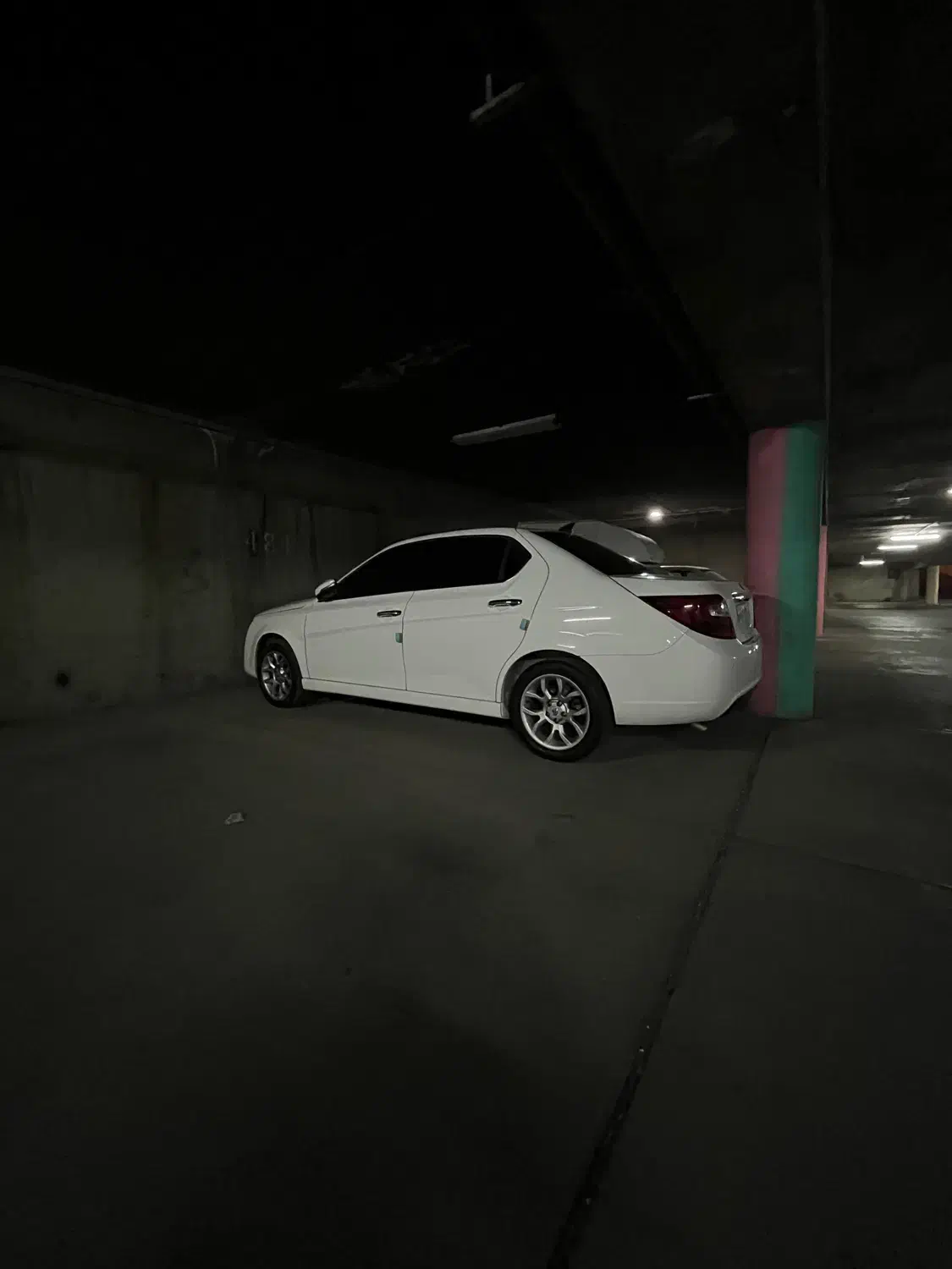 دنا پلاس توربو ۶ دنده|خودرو سواری و وانت|پرند, فاز ۰|دیوار