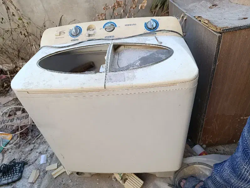 لباسشویی|ماشین لباسشویی و خشککن لباس|ساوه, |دیوار