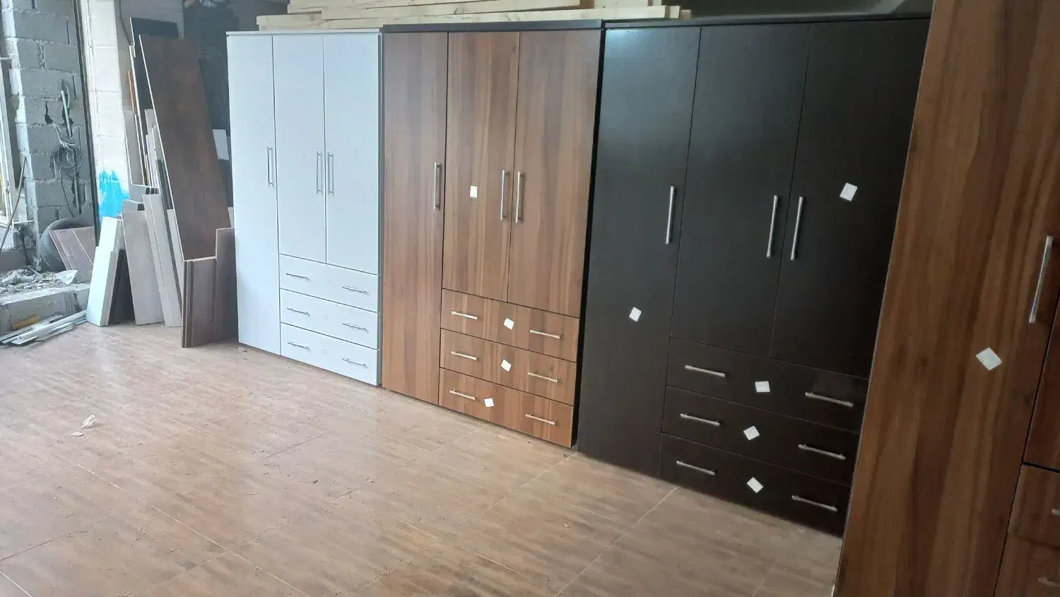 کمد لباس کشودار|جاکفشی، کمد، دراور|لاهیجان, شیخ زاهد|دیوار