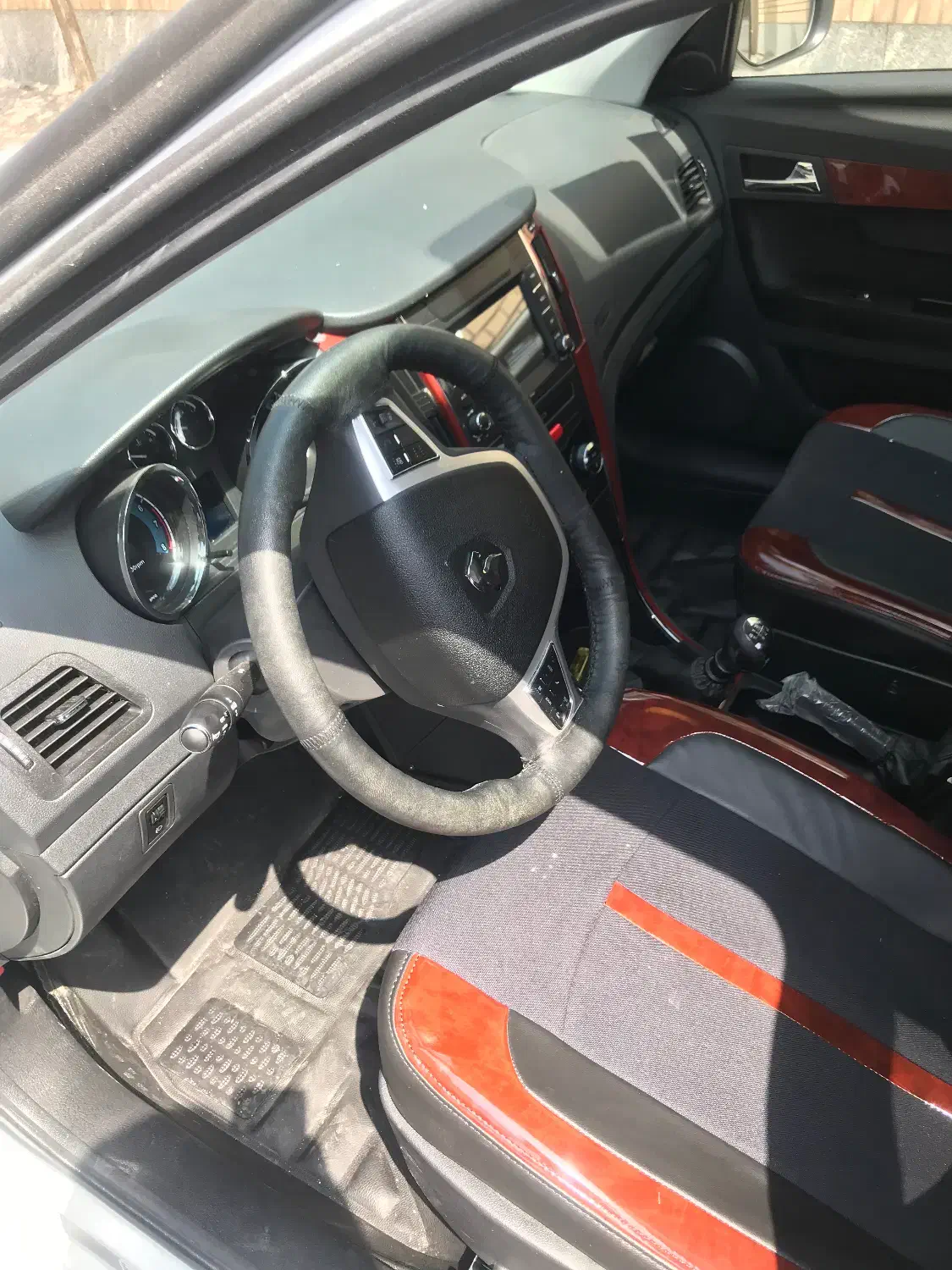 دنا پلاس. ۶دنده معمولی|خودرو سواری و وانت|تبریز, |دیوار