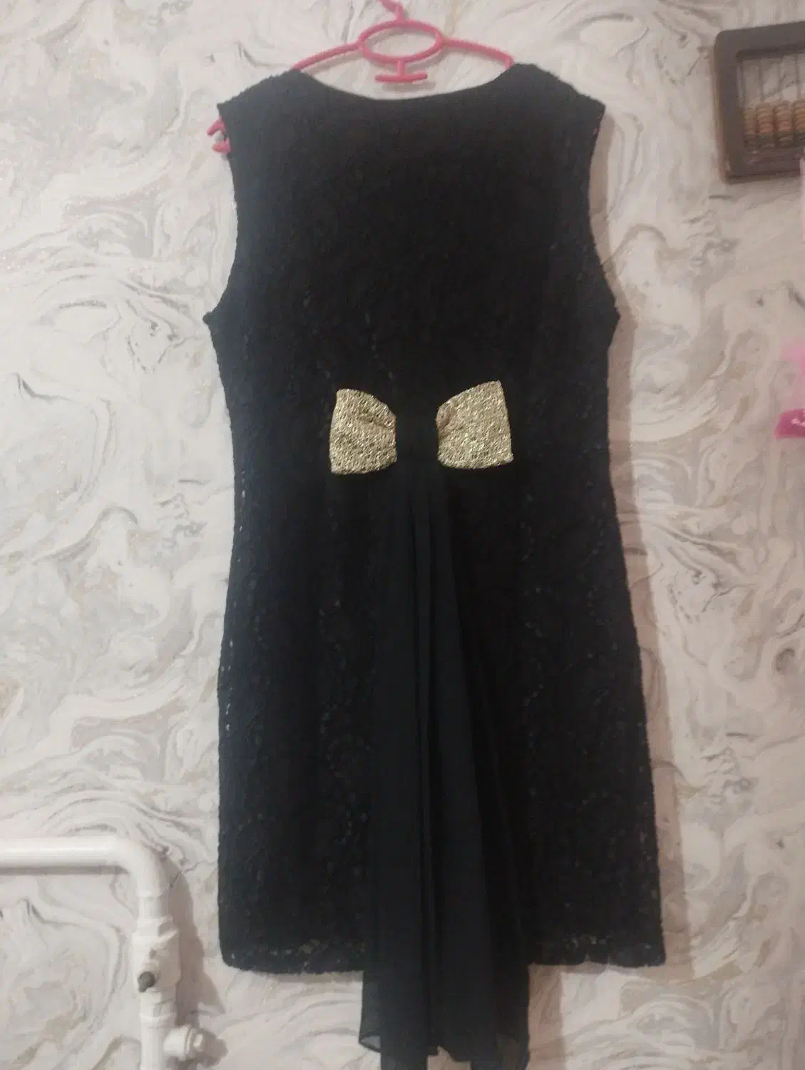 لباس مجلسی|لباس|اصفهان, مصلی|دیوار