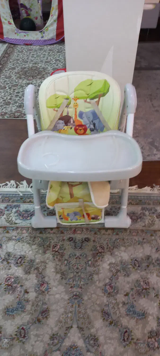 صندلی غذای کودک|تخت و صندلی بچه|رشت, نامجو|دیوار