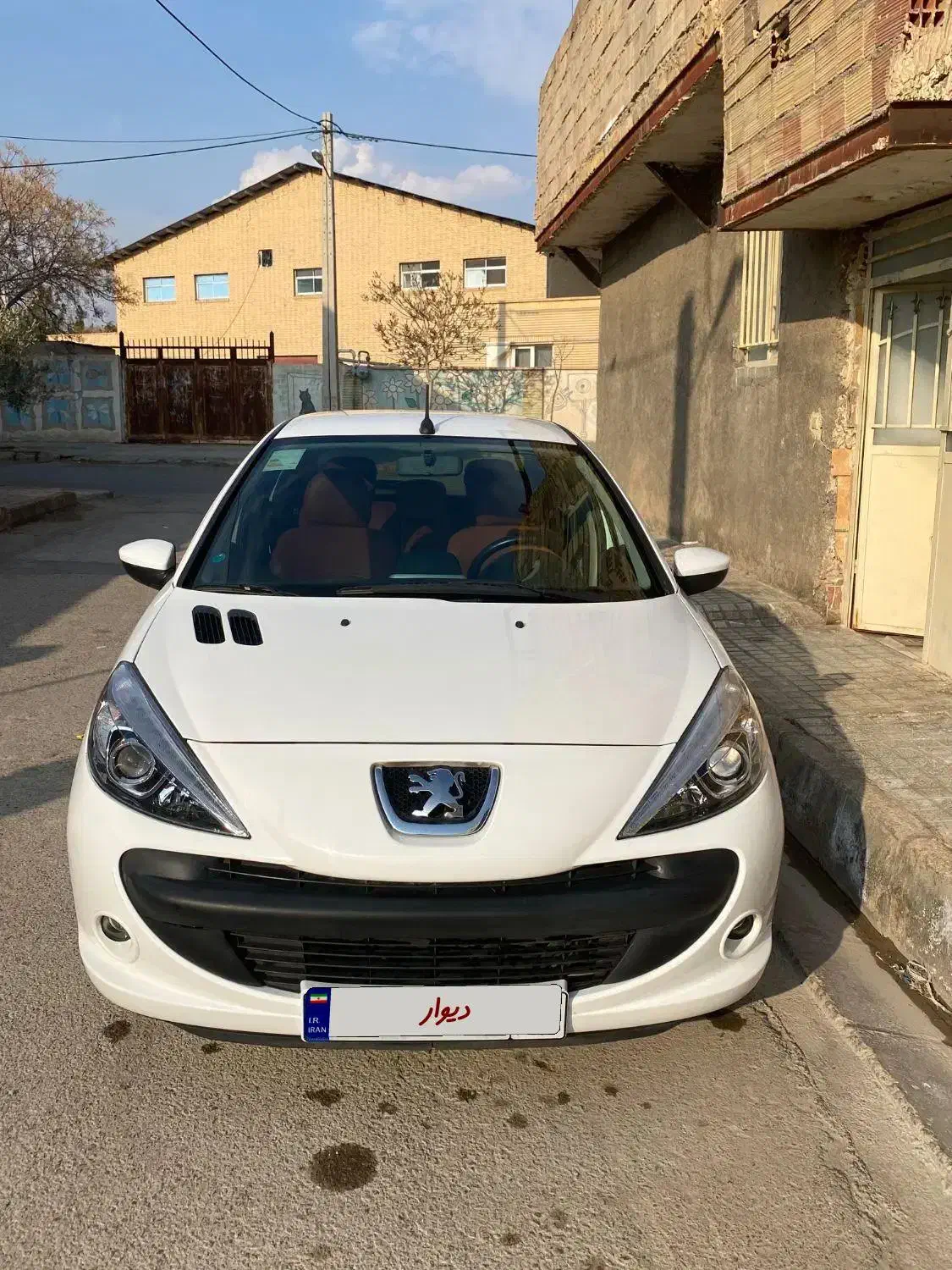 ۲۰۷ سقف فلز ۱۴۰۰|خودرو سواری و وانت|سمنان, |دیوار