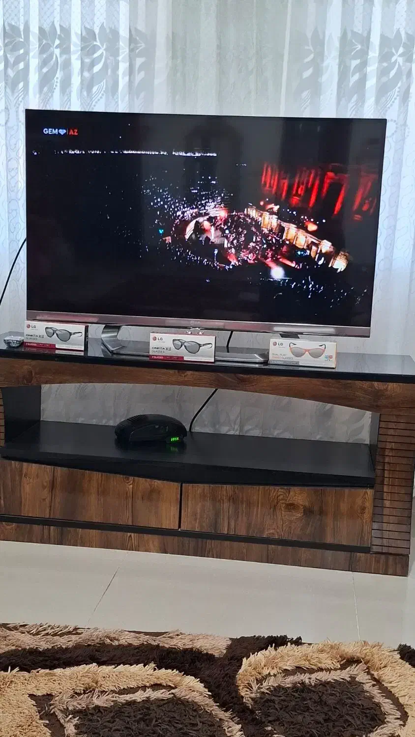 تلوزیون ال ای دی ال جی اصل کره ۴۲ اینچ|تلویزیون و پروژکتور|عجب شیر, |دیوار