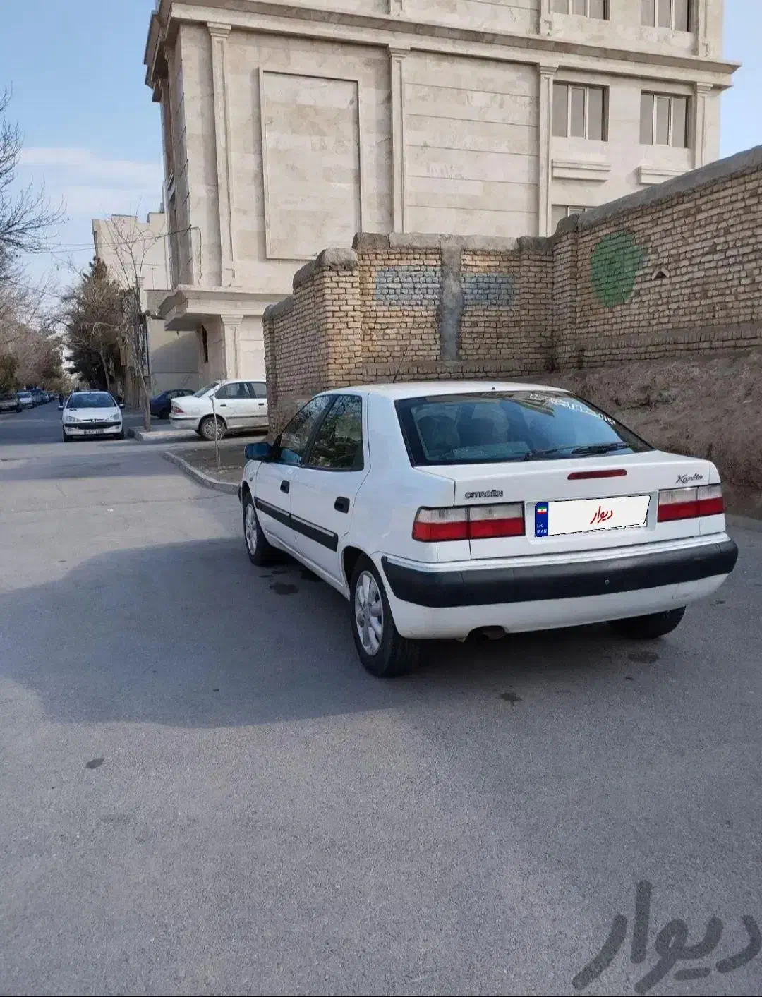 زانتیا سفید مدل 86 باسیستم مانیتور|خودرو سواری و وانت|نیشابور, بنیاد شهید|دیوار