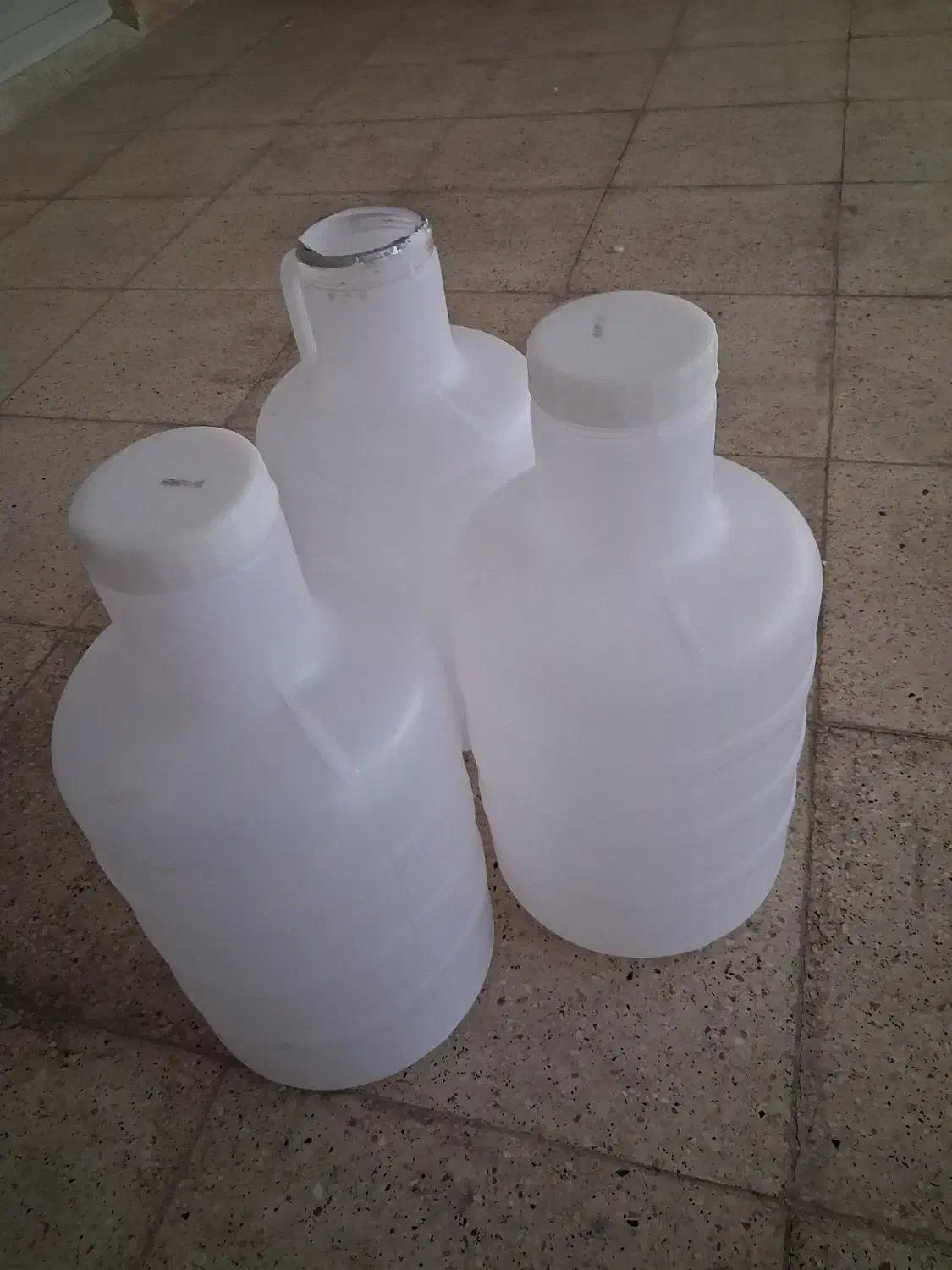 دبه|ظروف نگهدارنده، پلاستیکی، یک‌بارمصرف|اراک, |دیوار