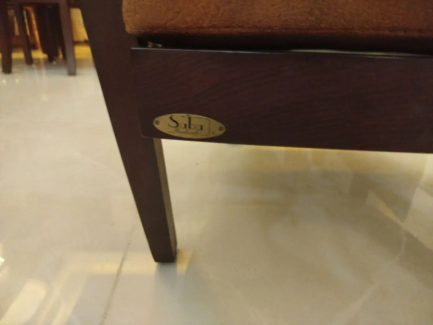 میز ناهارخوری صبا و فرش|مبلمان خانگی و میز عسلی|تهران, بهار|دیوار