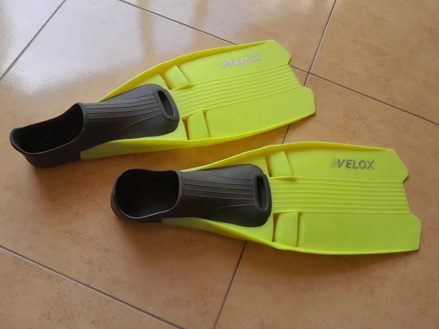 فین غواصی VELOX|غواصی و ورزشهای آبی|اصفهان, کوی ولی عصر|دیوار