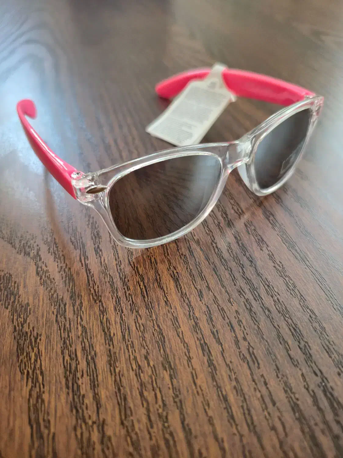 عینک دودی استفاده نشده|زیورآلات و اکسسوری|یزد, |دیوار