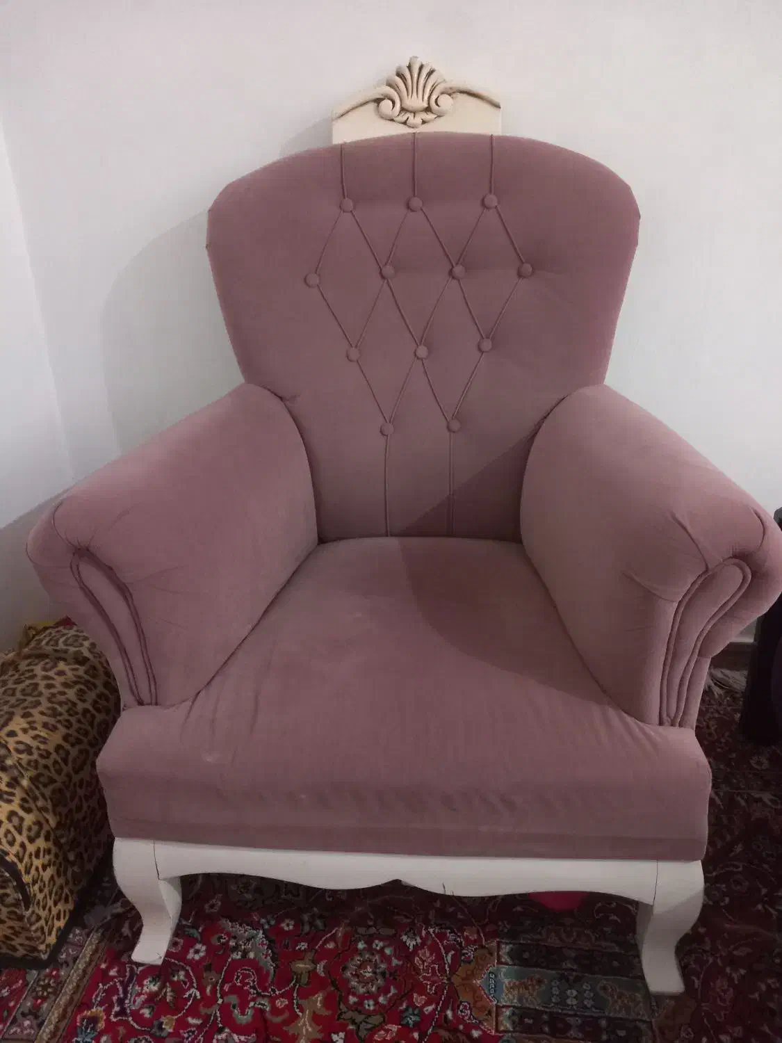 مبل چستر|مبلمان خانگی و میز عسلی|رشت, جانبازان|دیوار