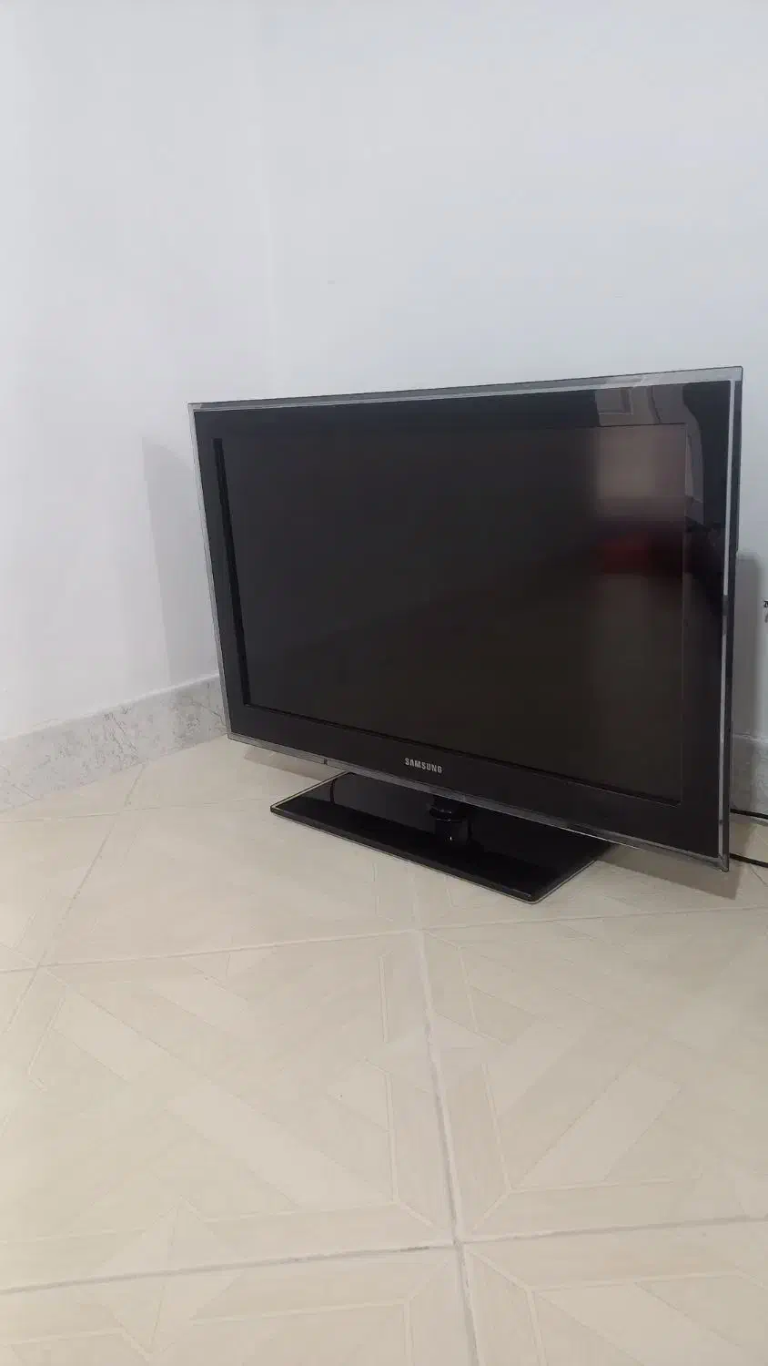 تلویزیون سامسونگ|تلویزیون و پروژکتور|تهران, اسفندیاری|دیوار