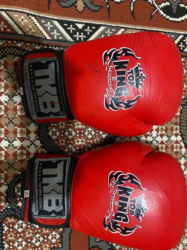 دستکش بوکس|تجهیزات ورزشی|کرج, حسین آباد (اکبر آباد)|دیوار