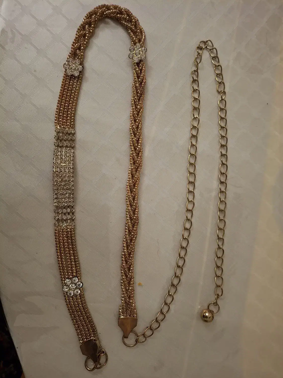 کمربند طلایی نگین دار زنانه|کیف، کفش، کمربند|تهران, شهرک آپادانا|دیوار