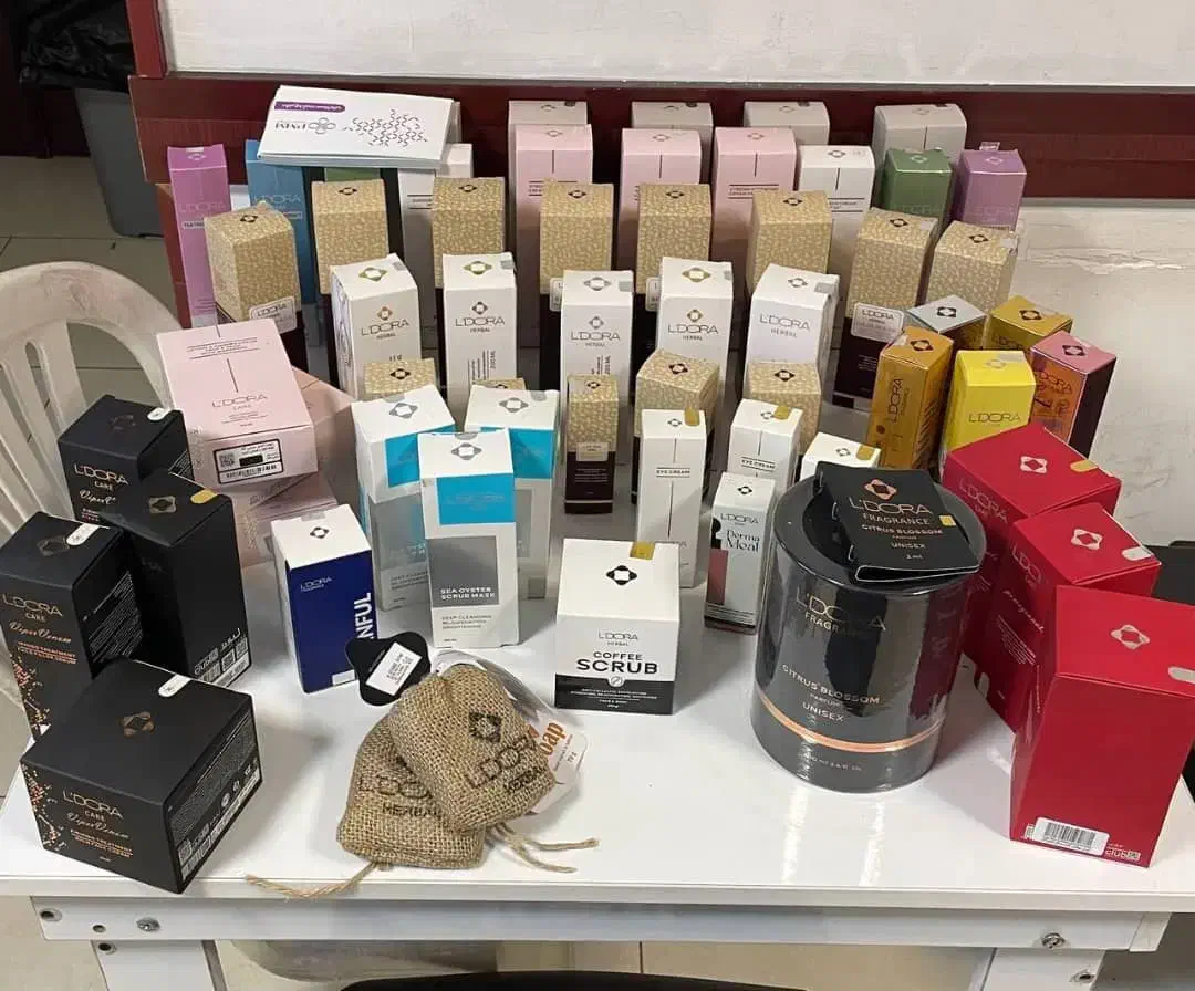 محصولات برند لدورا با مشاوره رایگان|آرایشی، بهداشتی، درمانی|مرودشت, ثبت احوال|دیوار