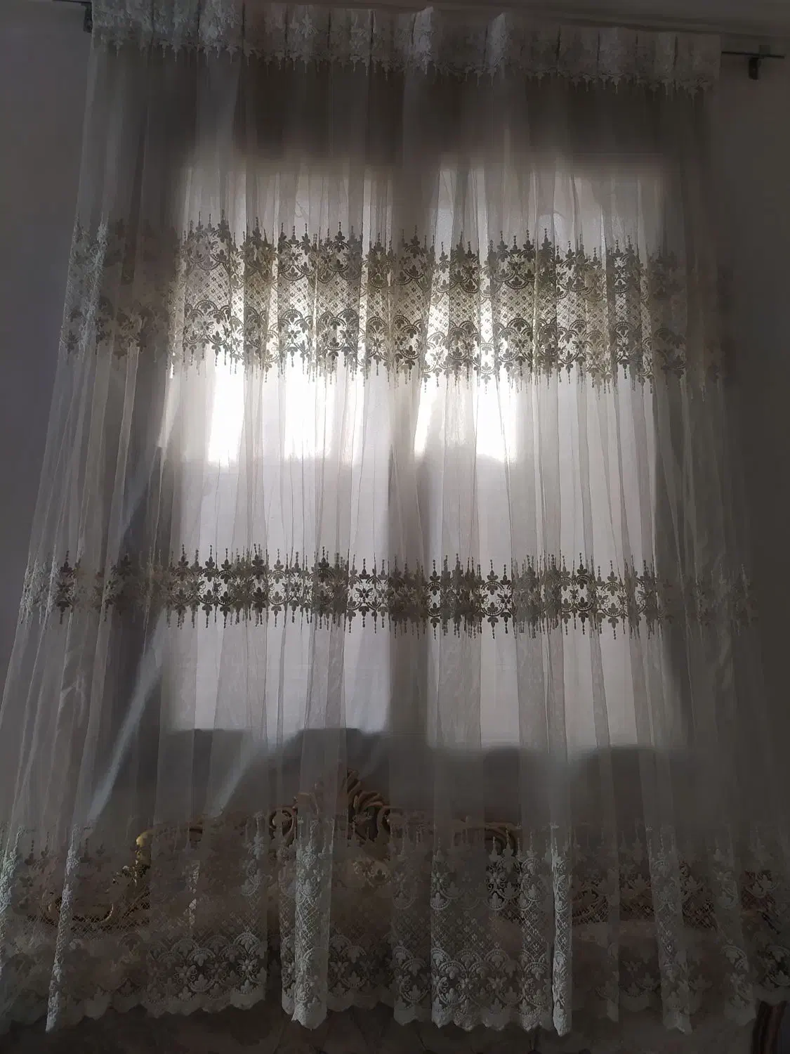 دوتا پرده کار شده نو و سالم شکل هم|پرده، رانر، رومیزی|تهران, خلیج فارس|دیوار