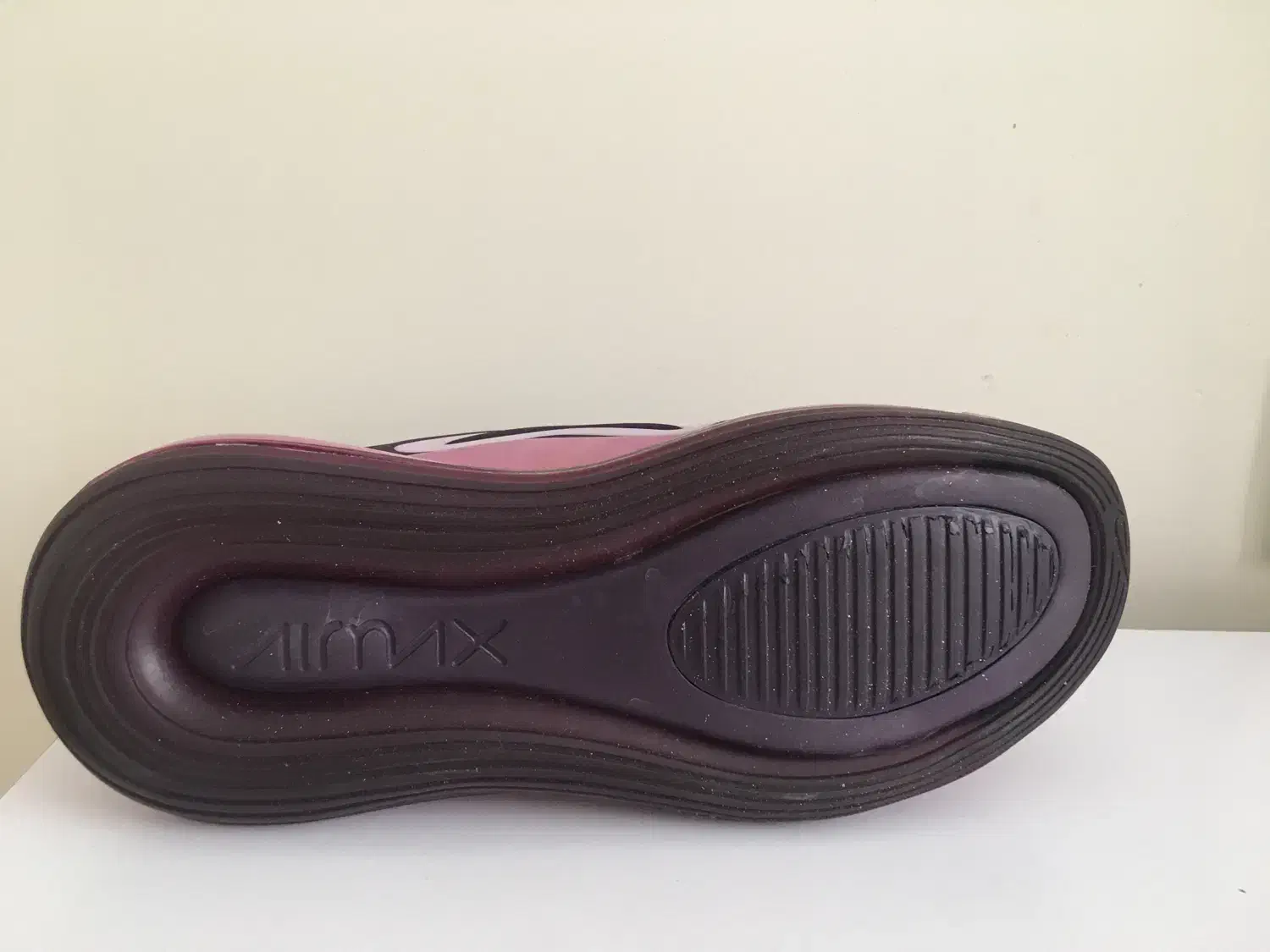 کتانی|کیف، کفش، کمربند|مشکین‌دشت, |دیوار