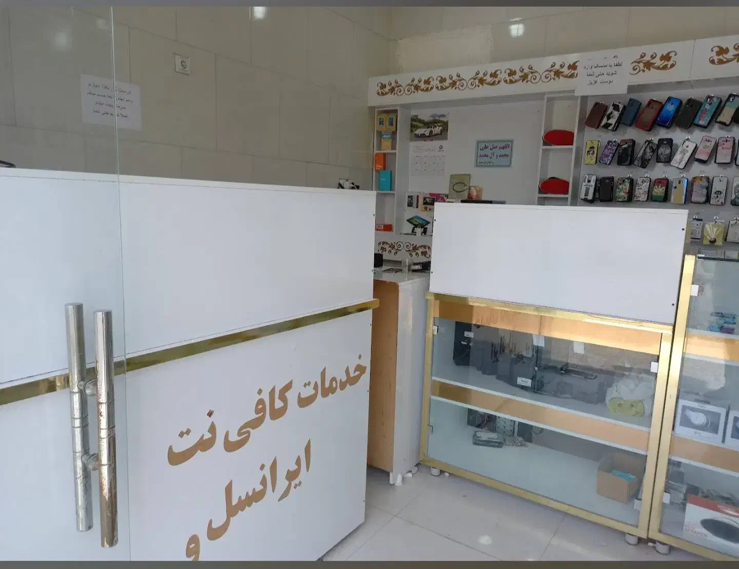 ویترین پیشخوان موبایل کافینت|فروشگاه و مغازه|اهواز, کوی مهدیس|دیوار