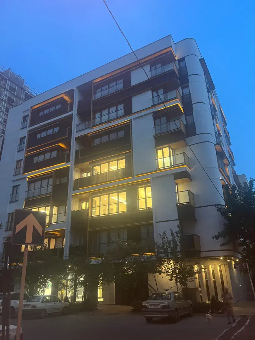 سهروردی عباس آباد ۷۰۰ متر بنا در ۵ طبقه|اجارهٔ خانه و ویلا|تهران, نیلوفر|دیوار