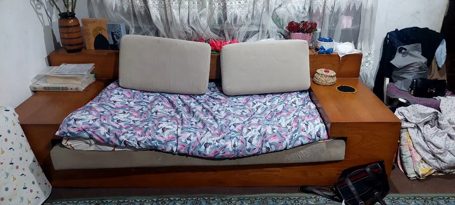 مبل ۷نفره چوبی|مبلمان خانگی و میز عسلی|رشت, حومه رشت|دیوار