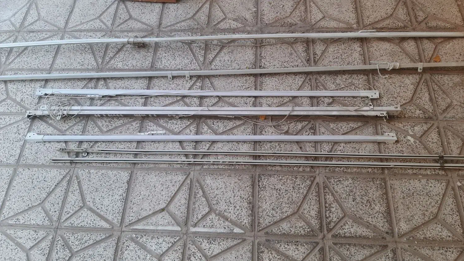 چوب پرده اتومات|پرده، رانر، رومیزی|نیشابور, گمنام غربی|دیوار