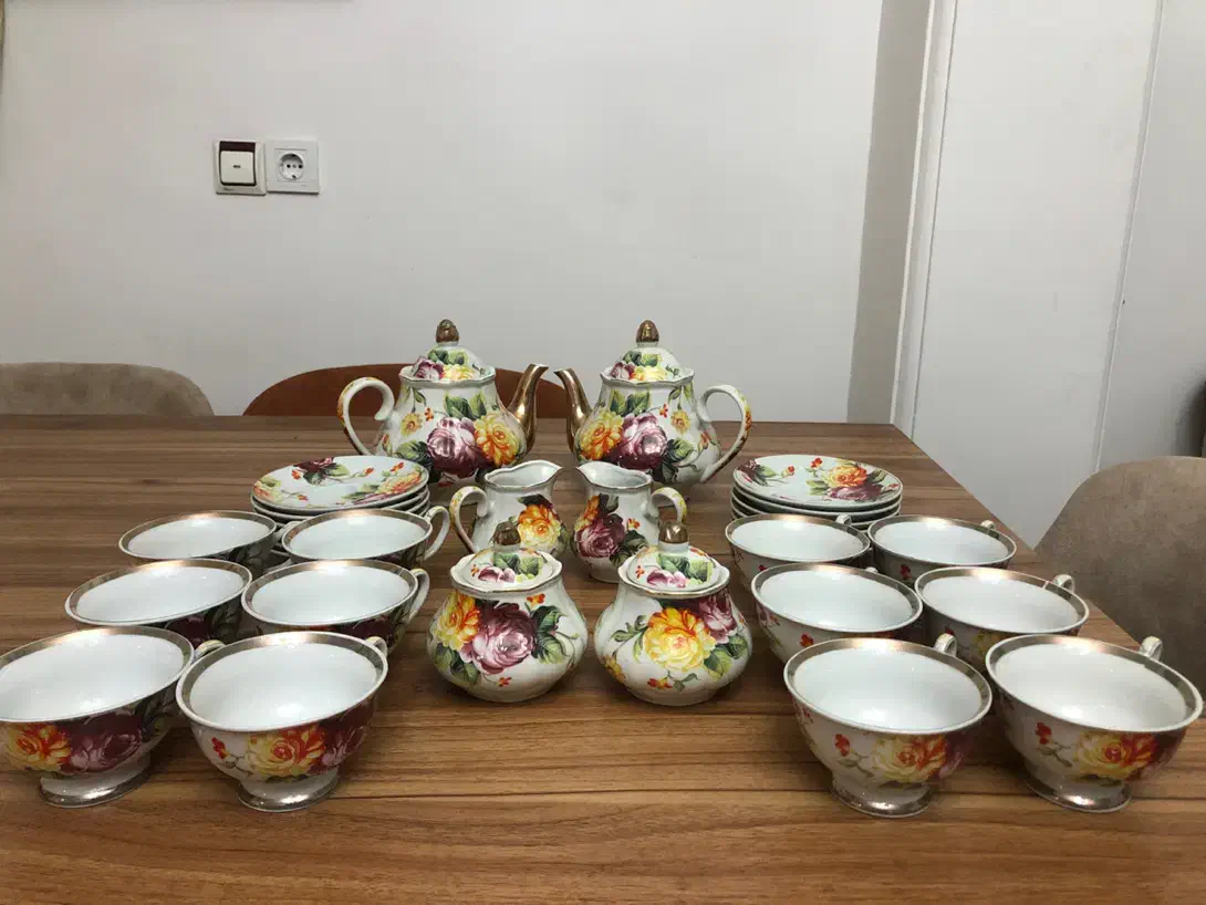 سرویس ۱۲ نفره چایی خوری رویال|ظروف سرو و پذیرایی|ساری, |دیوار