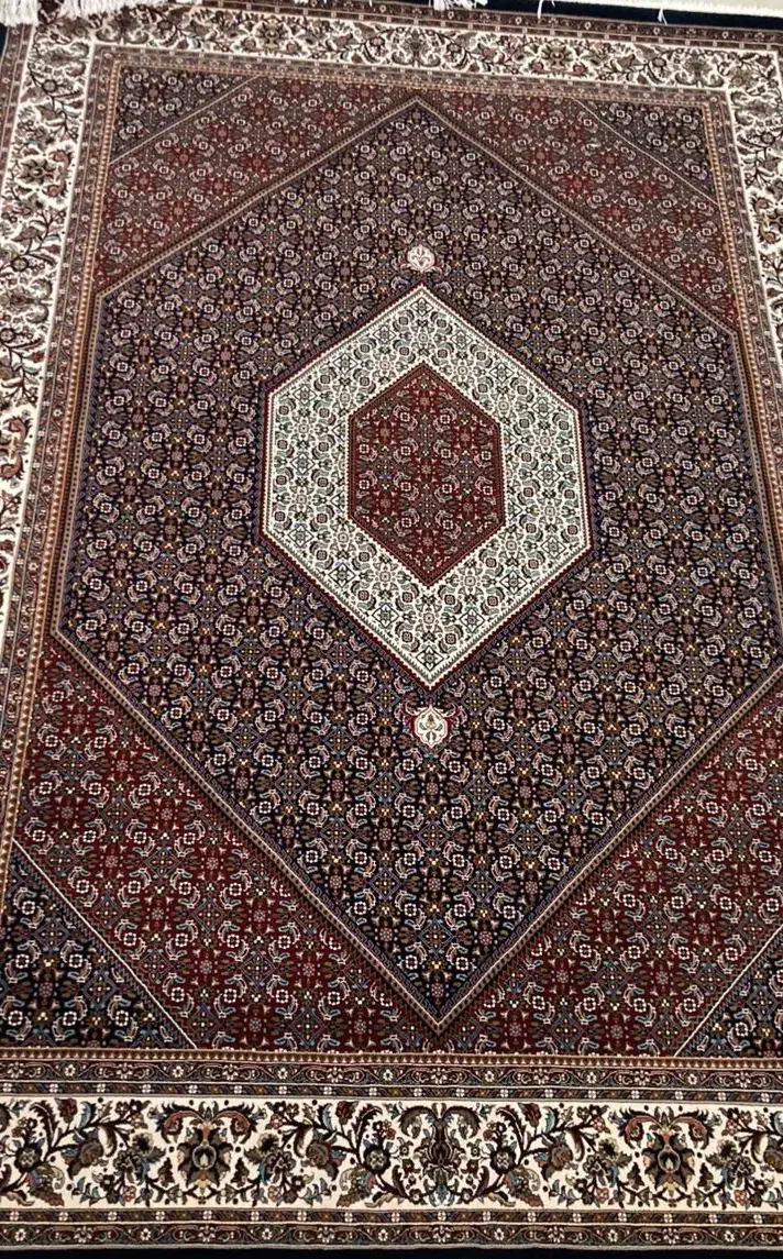 فرش ۹ متری ماشینی ریزماهی|فرش|زنجان, |دیوار