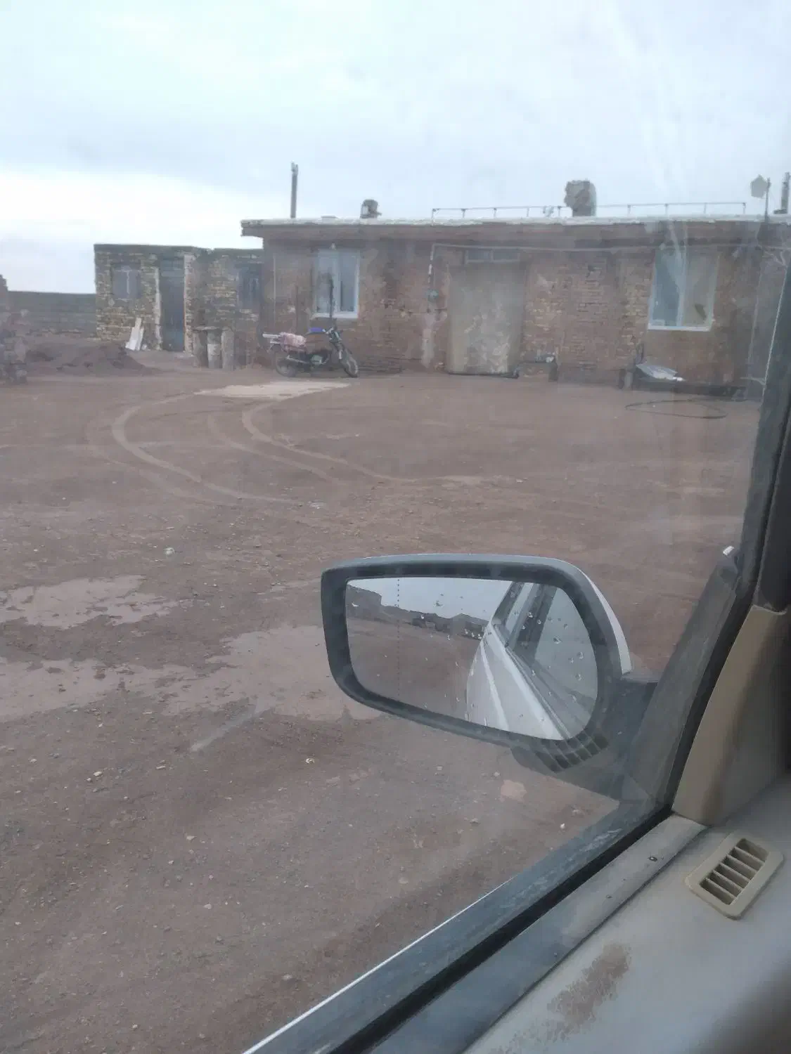 شرکت آجرسفال|فروش دفتر صنعتی، کشاورزی، تجاری|مشکان, |دیوار