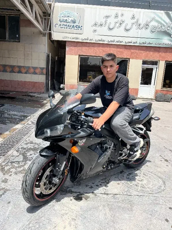 کارواش کارون|استخدام سرایداری و نظافت|زنجان, |دیوار