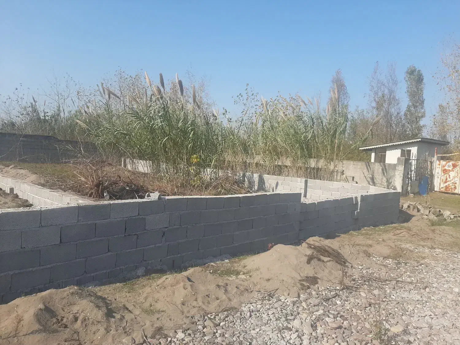 زمین قطعه بندی شده گیلان بندر کیاشهر روستا لب دریا|فروش زمین و ملک کلنگی|کیاشهر, |دیوار