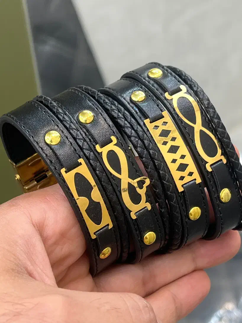 ساخت پلاک سفارشی و دستبند چرمی|جواهرات|دزفول, |دیوار