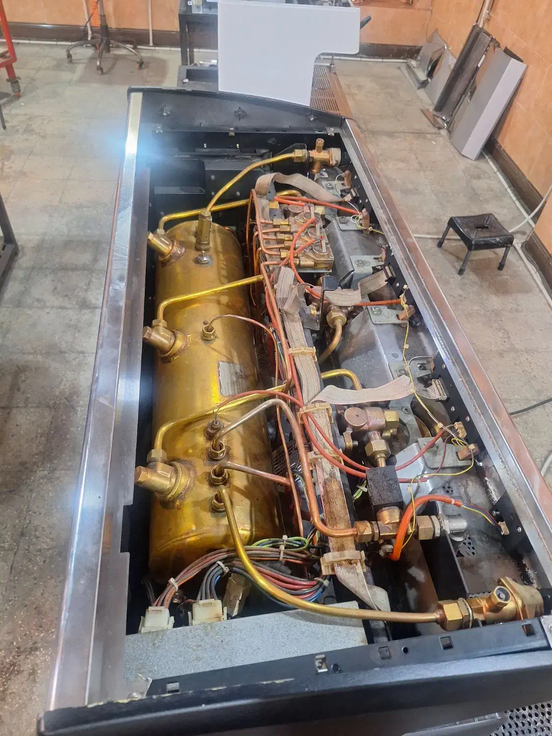 تکنسین سرویس اورهال دستگاه اسپرسو اسپرسوساز قهوه|خدمات پیشه و مهارت|چهاردانگه (تهران), |دیوار