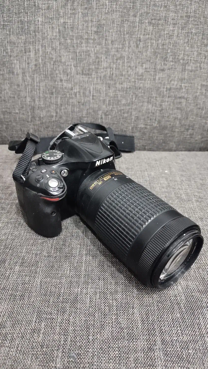 دوربین نیکون 5200|دوربین عکاسی و فیلم‌برداری|شیراز, ستارخان|دیوار