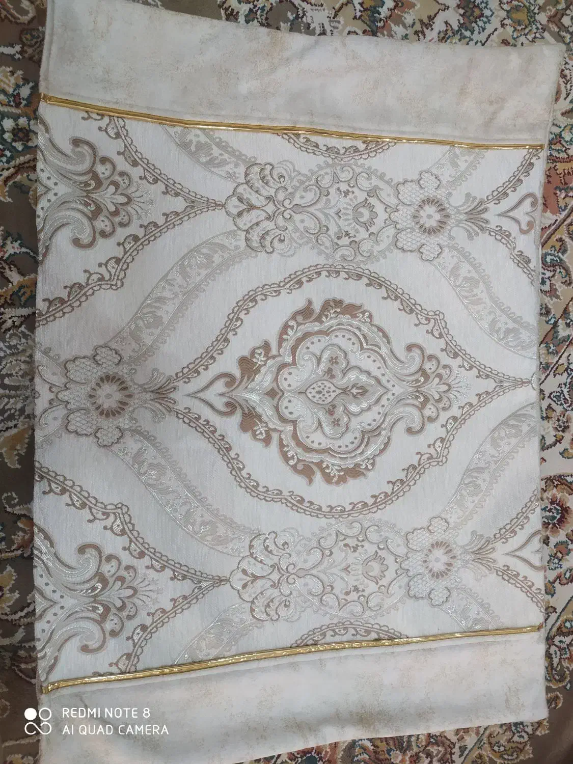 رو بالشتی مخمل ترک|رختخواب، بالش، پتو|مبارکه, |دیوار