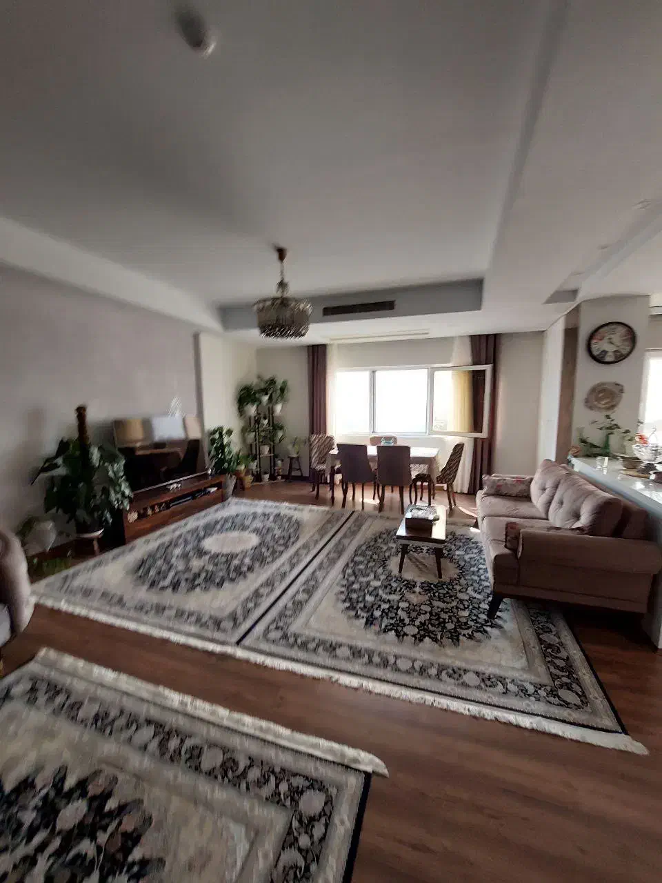 آپارتمان۱۳۷متر ویو دریاچه بدون مشرف جنوبی غرق نور|فروش آپارتمان|تهران, دریاچه شهدای خلیج فارس|دیوار