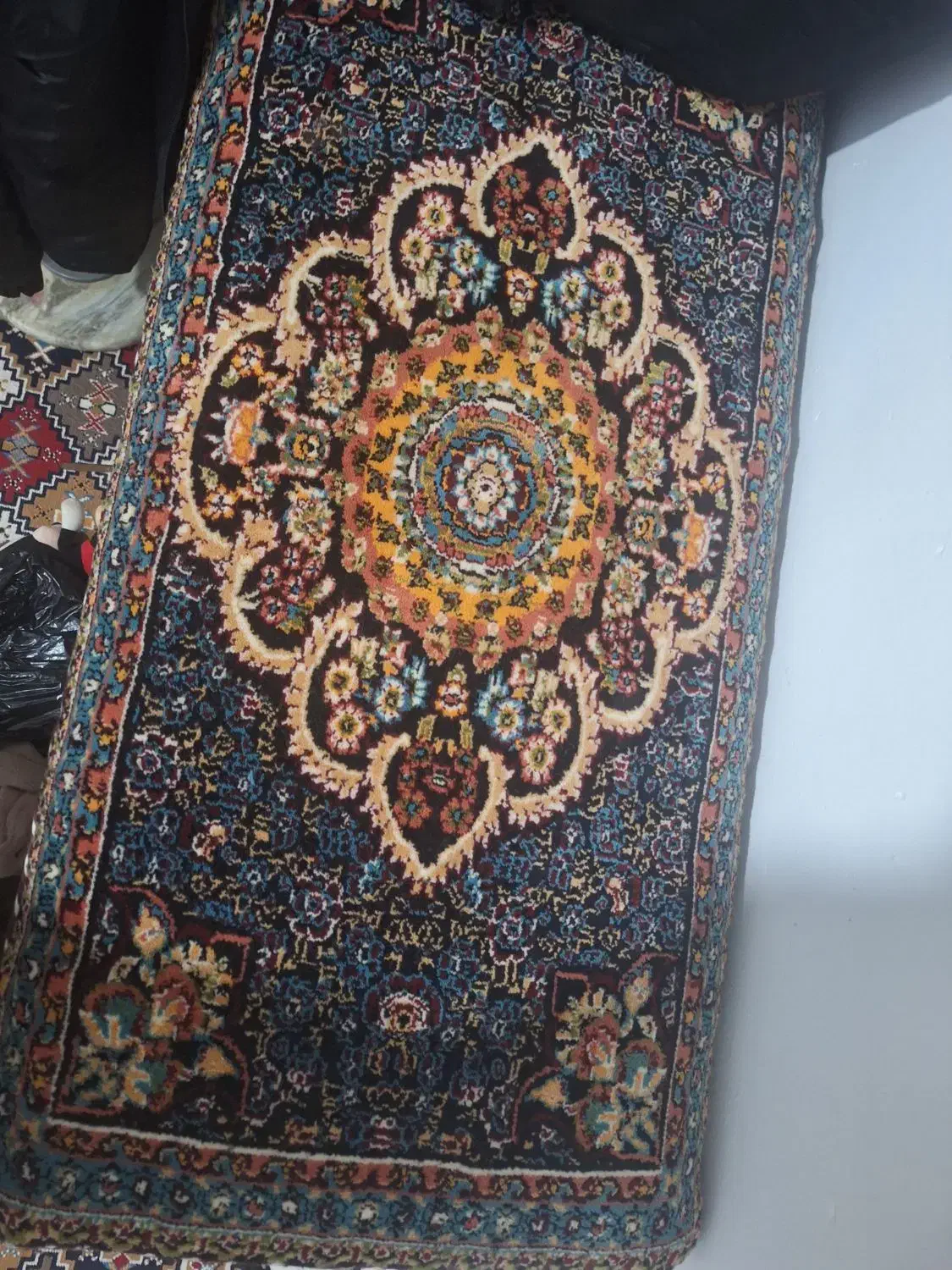 پشتی|پشتی|سنندج, |دیوار