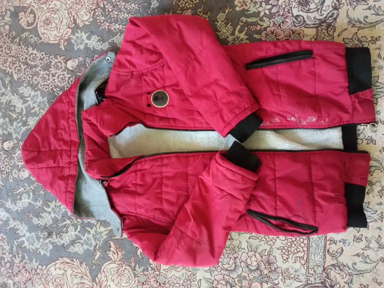 کاپشن وپلیورهفت تایازده سال|لباس|بجنورد, |دیوار