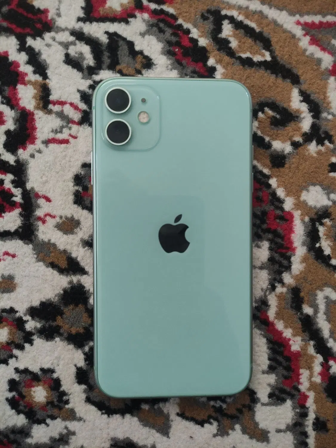 iPhone 11|موبایل|اندیشه, اندیشه فاز ۴|دیوار